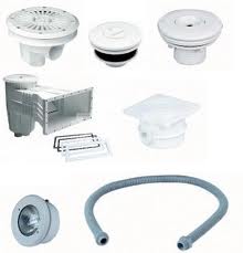 TECHN-EAUX propose des skimmers En ABS blanc traité anti-UV. Avec volet et clapet pour régulation du...